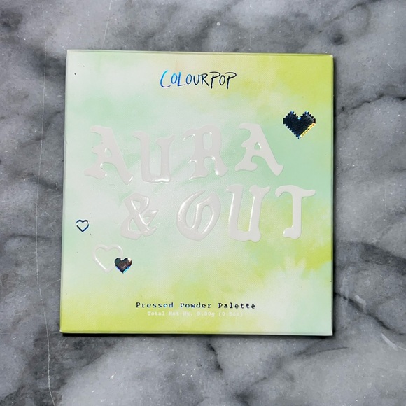 COLOUR POP Aura & Out eyeshadow palette - Picture 3 of 6